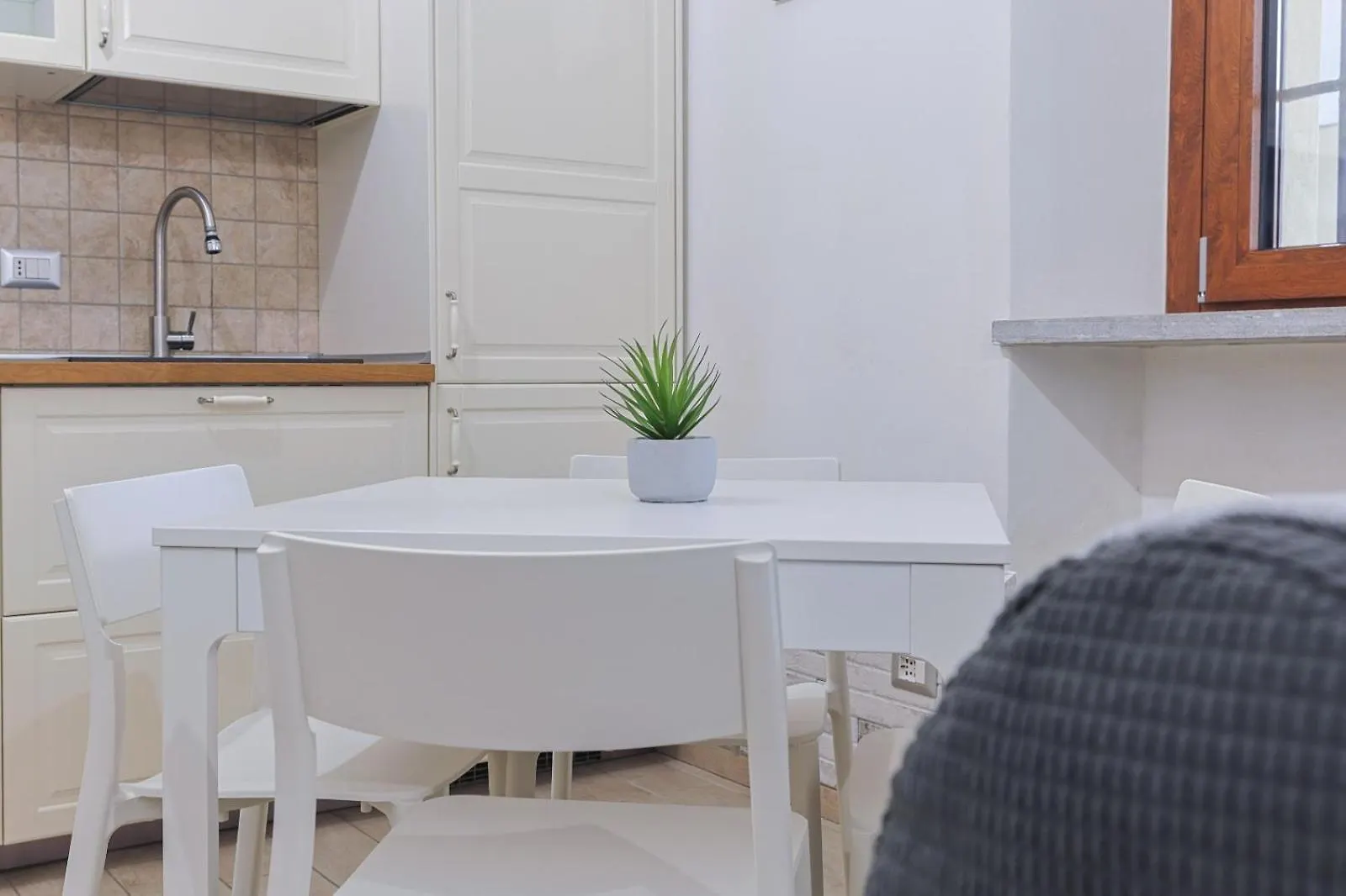 8House Pero Apartment